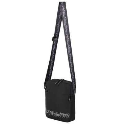 Сумка на плечо BRAUBERG COMPACT с карманом, черная с принтом, 23х17х5 см, 271686